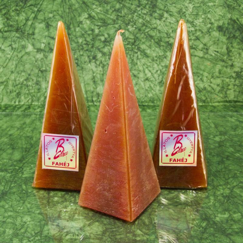 Fahéj illatú gyertya * piramis - rusztikus 15 cm