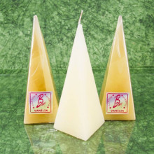 Vanília illatú gyertya * piramis - rusztikus