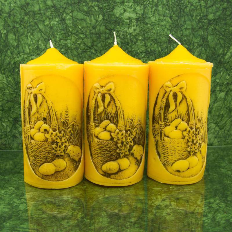 Húsvéti dekorgyertya * dombornyomott - sárga 17 cm
